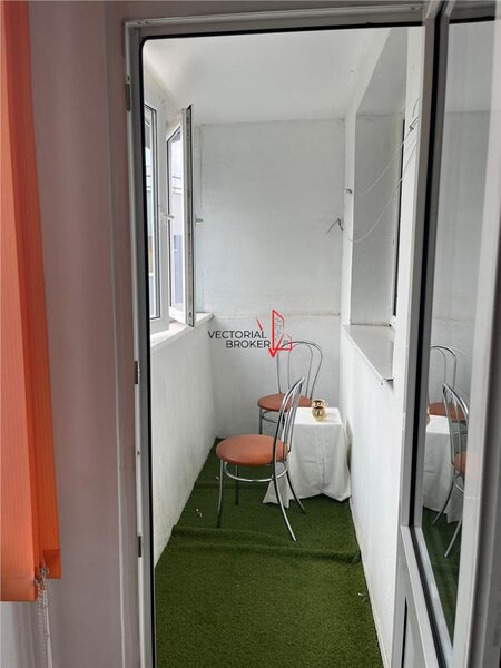 Titan Policlinica Apartament 4 camere
